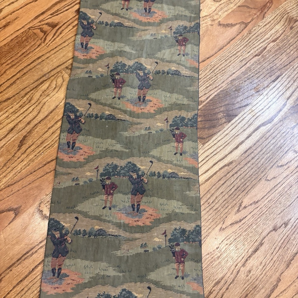 Vintage Golf Tapestry Table Runner Fringe‎ Edges Golfer Scene 60x14 Green - Picture 5 of 5